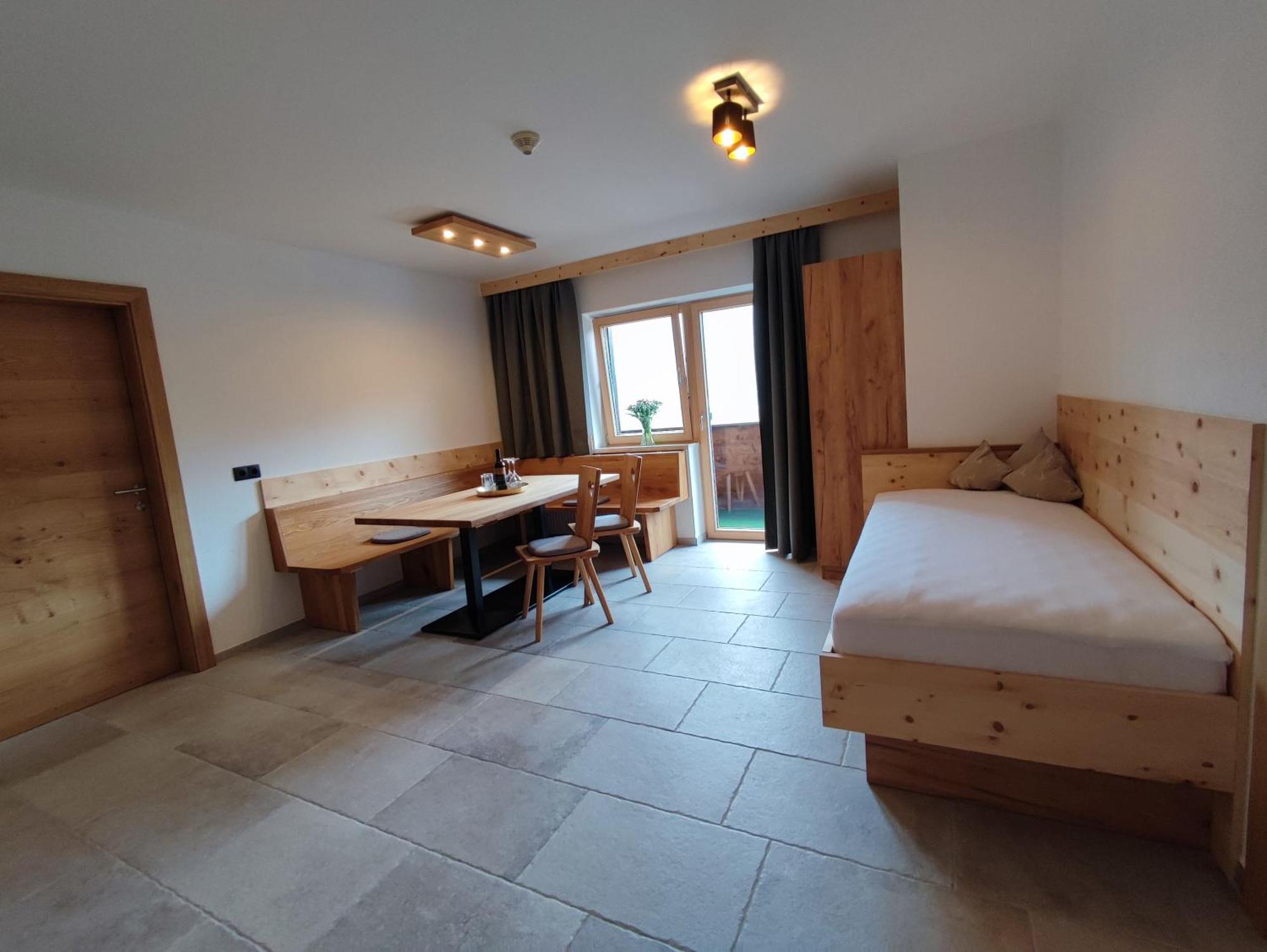 Apart Hotel Ideal Ладіс Екстер'єр фото
