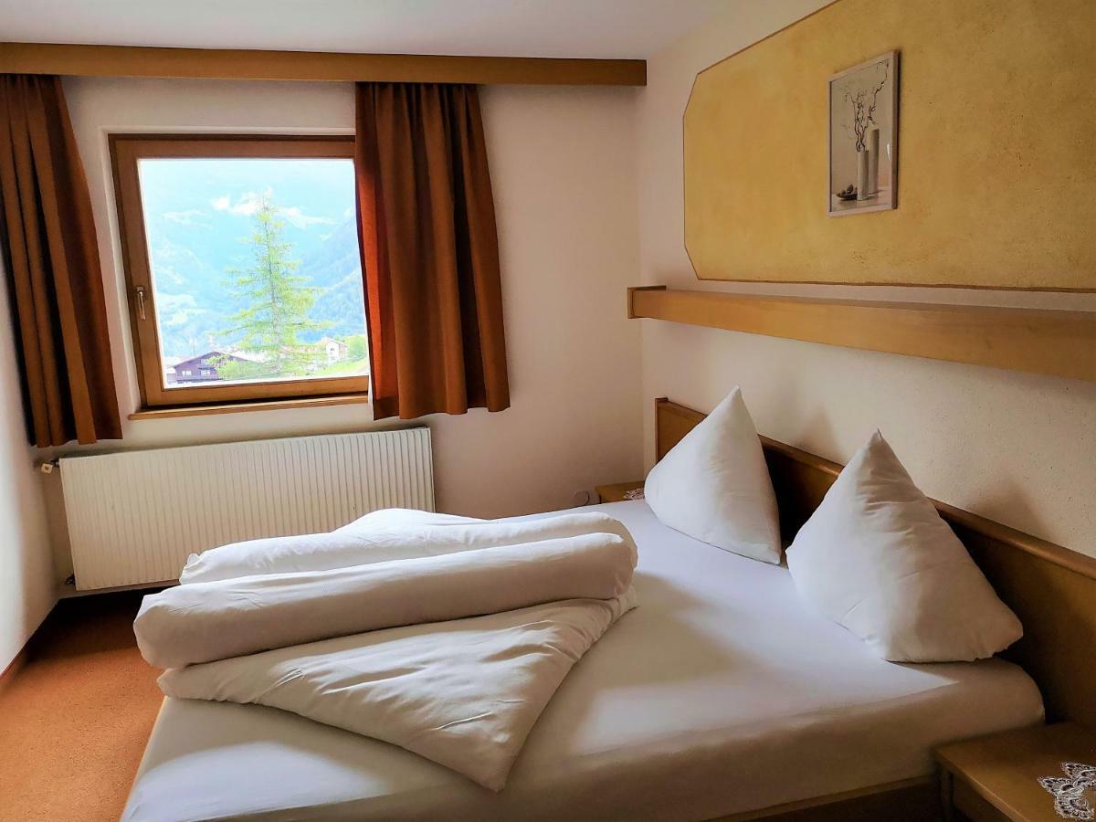 Apart Hotel Ideal Ладіс Екстер'єр фото